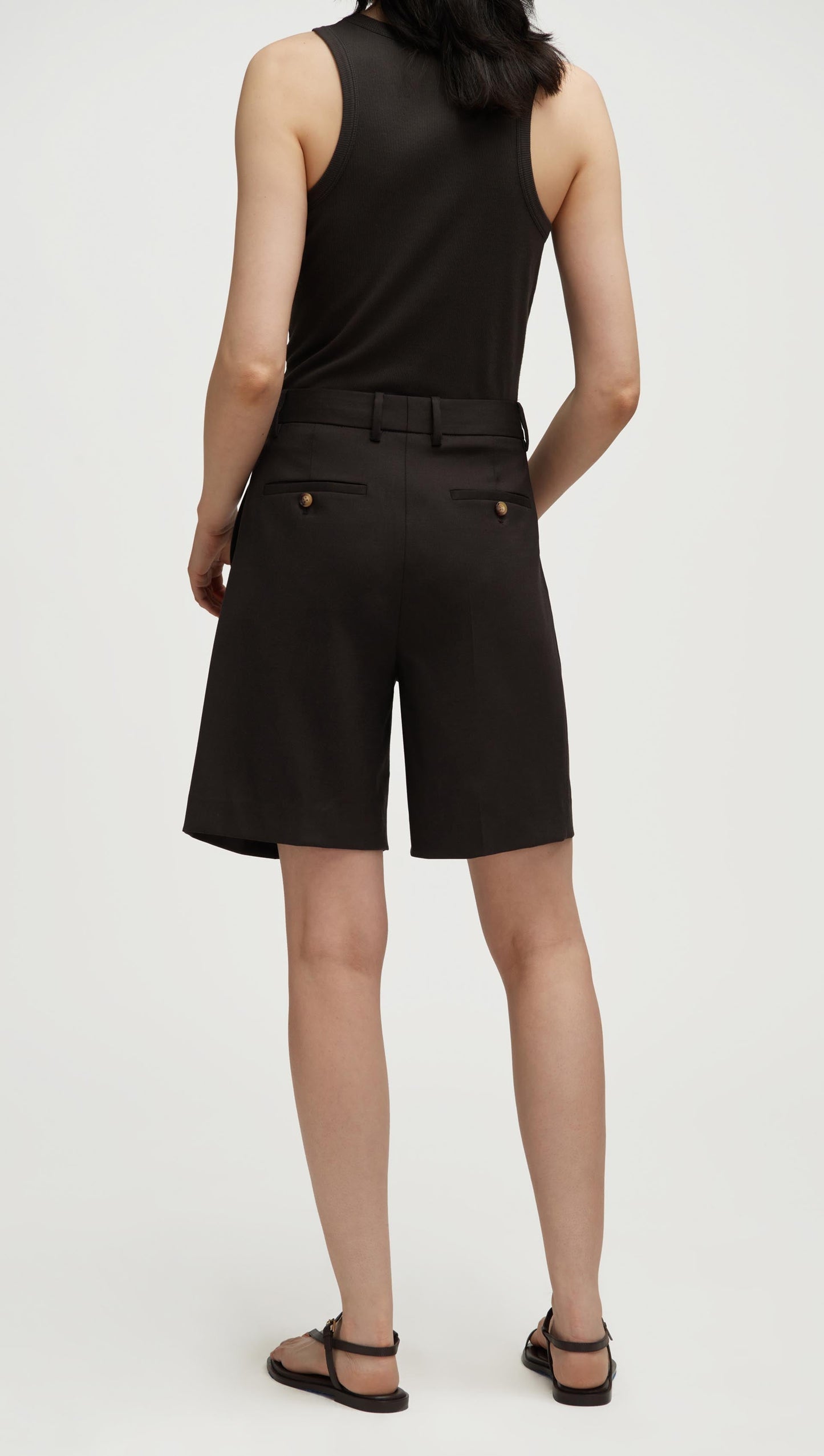 Pleated Shorts in Seasonless Wool | Smoke